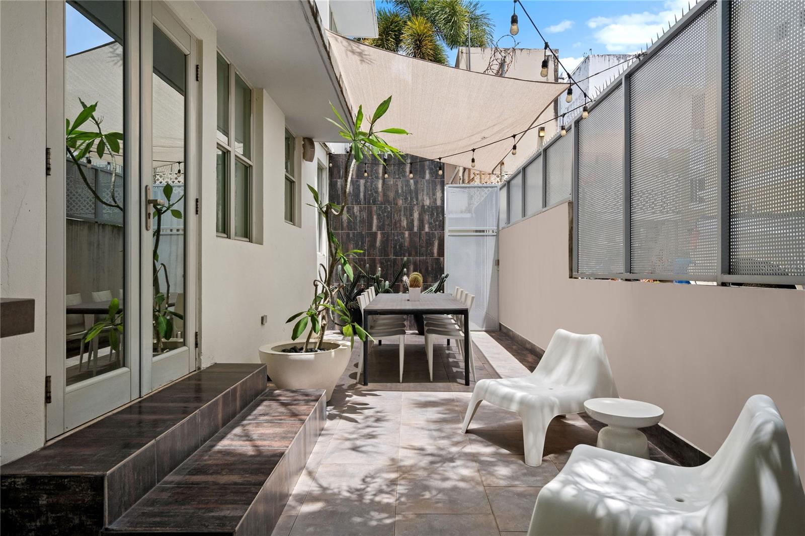 MIRAMAR - Residential