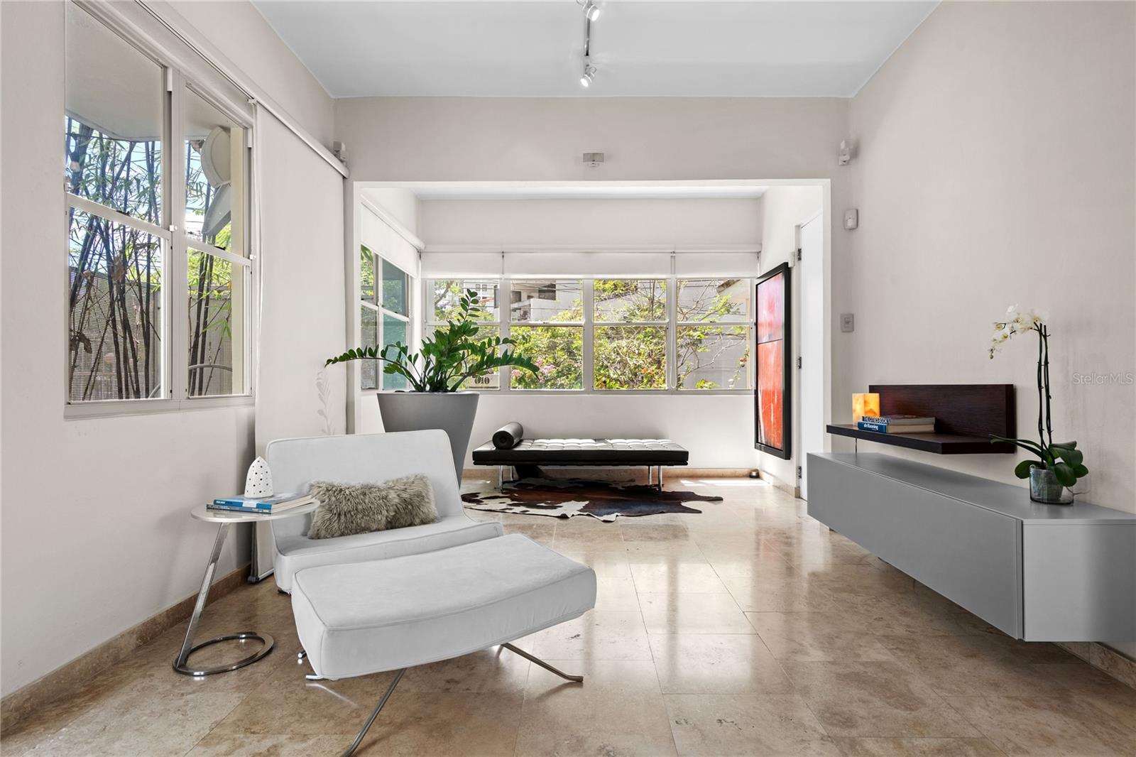 MIRAMAR - Residential