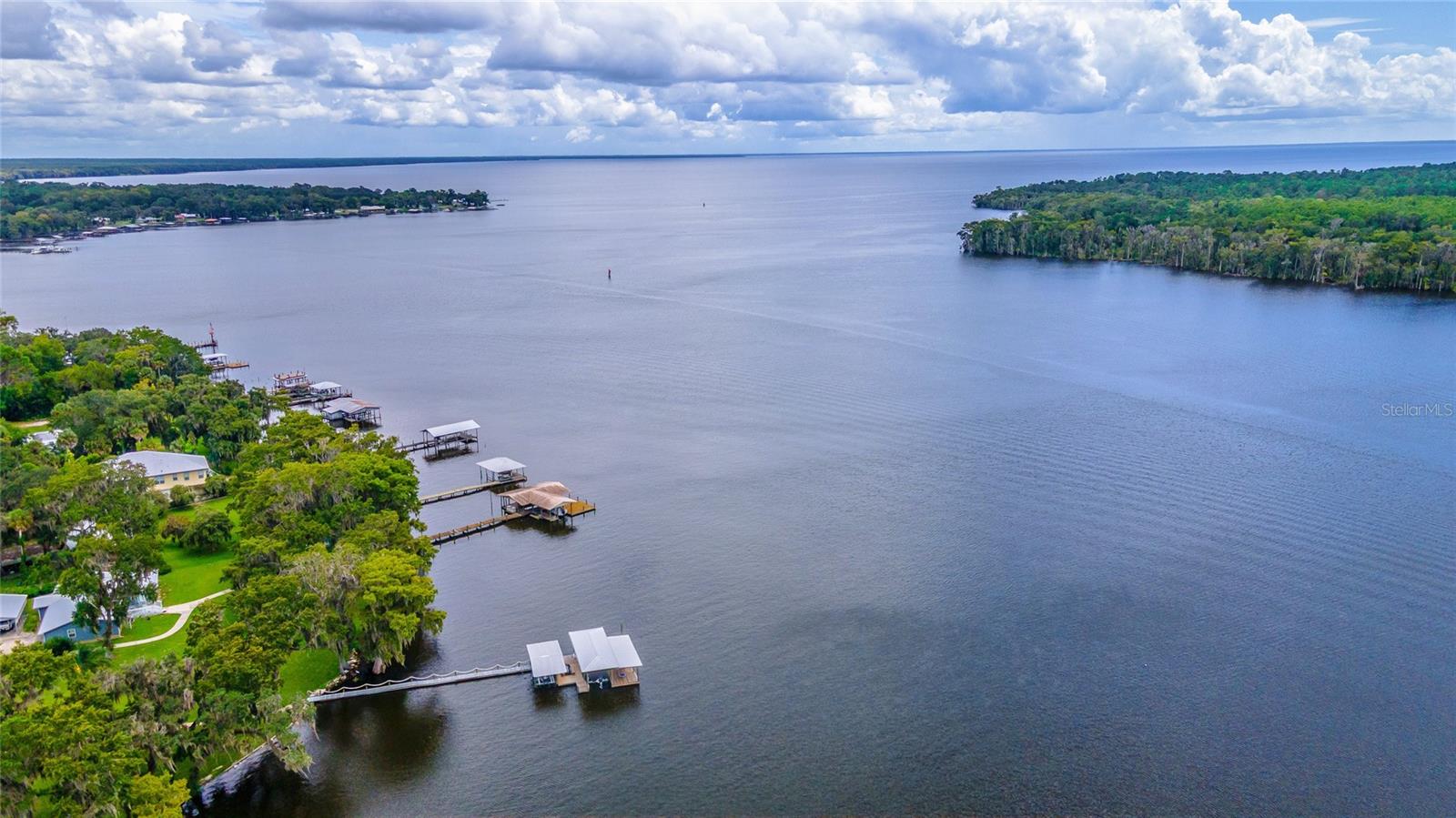 121 N LAKE GEORGE DRIVE