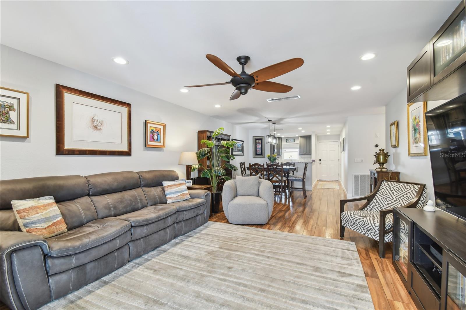 TOWN SHORES OF GULFPORT - Residential