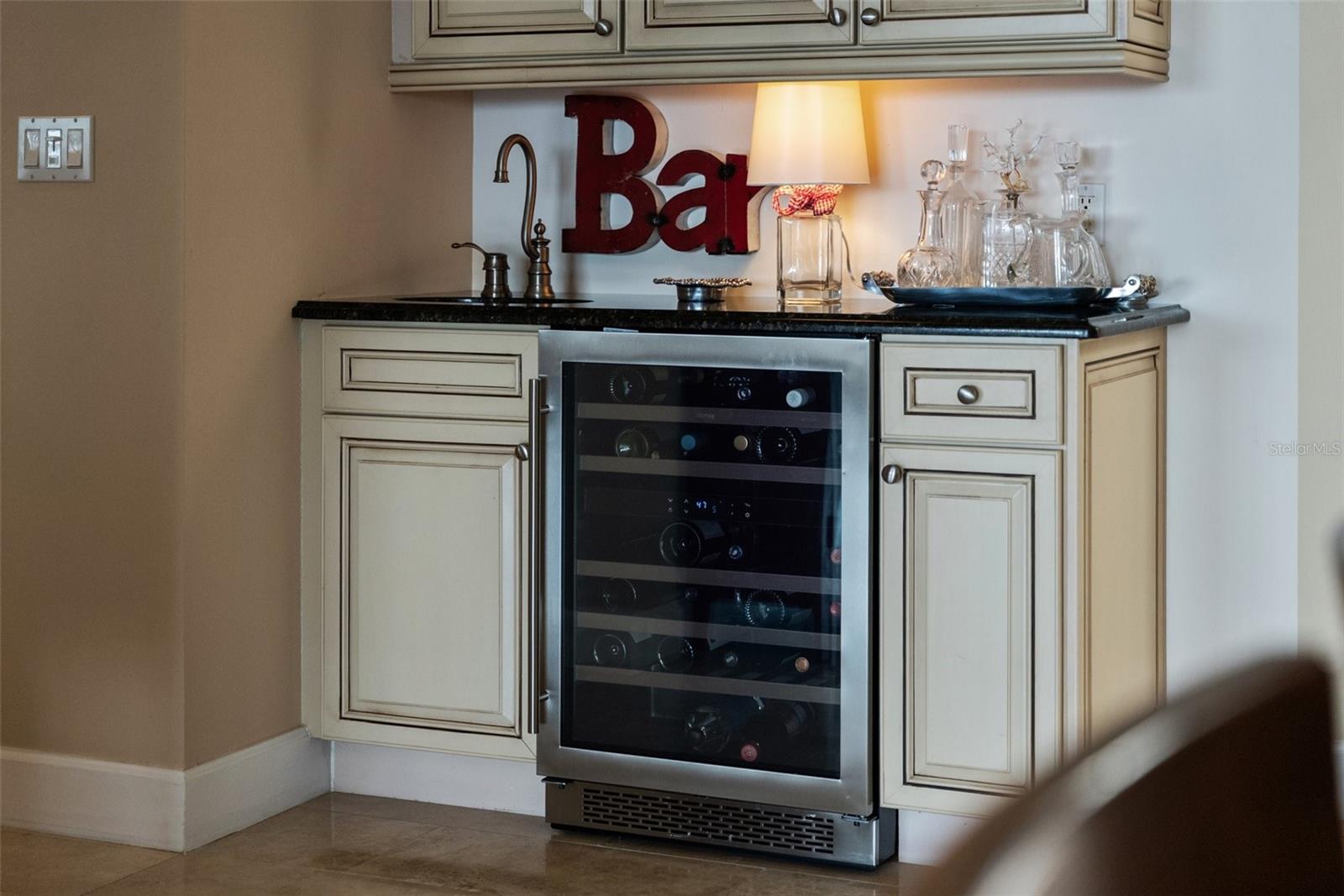 HACIENDA DEL MAR - Residential