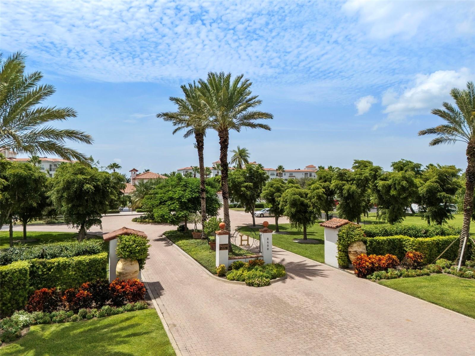 HACIENDA DEL MAR - Residential