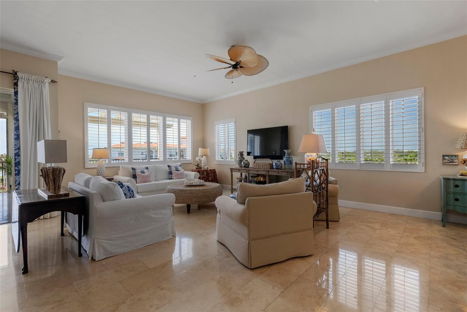 HACIENDA DEL MAR - Residential