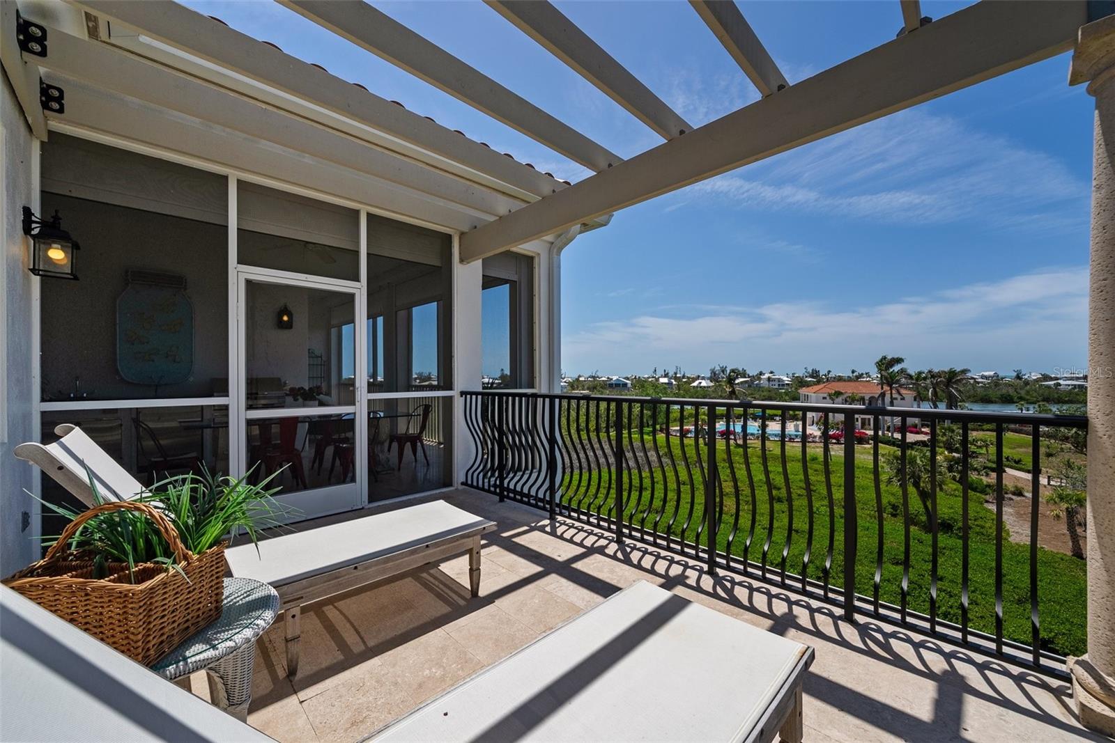 HACIENDA DEL MAR - Residential