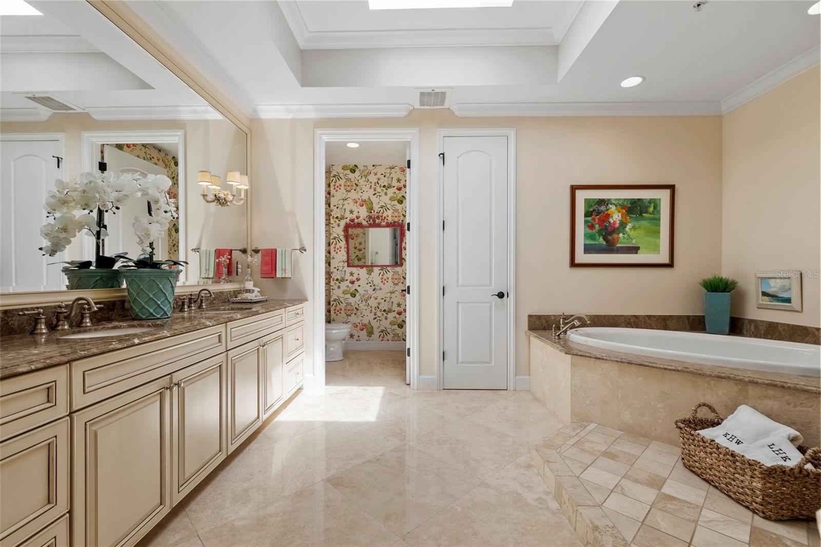 HACIENDA DEL MAR - Residential