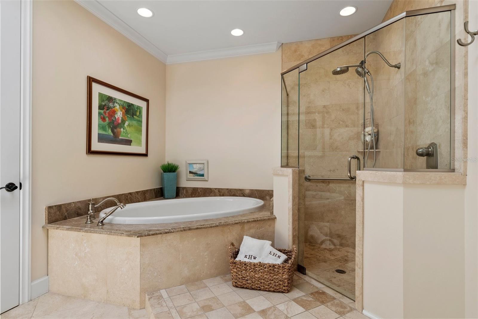 HACIENDA DEL MAR - Residential