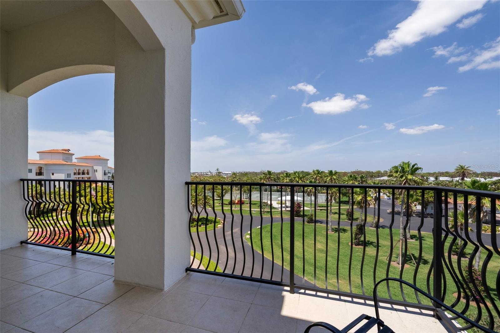 HACIENDA DEL MAR - Residential