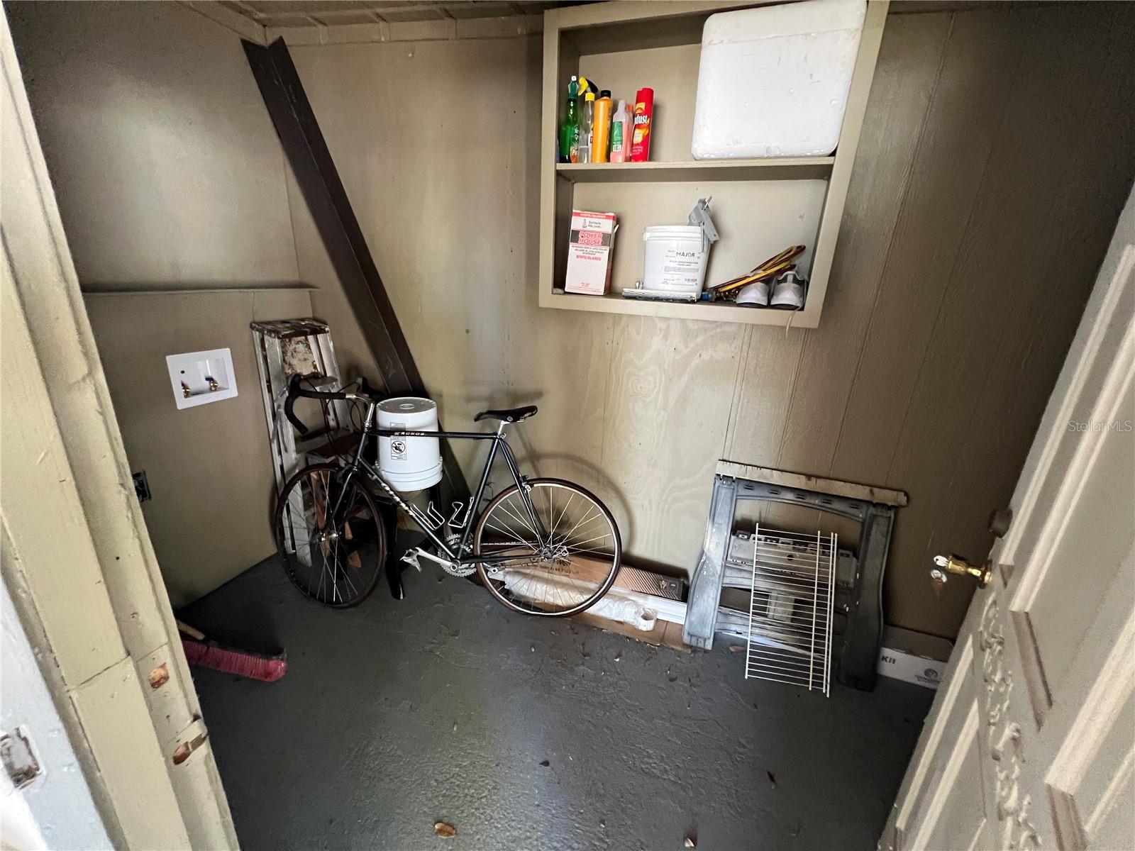 LYNNWOOD ESTATES - Residential