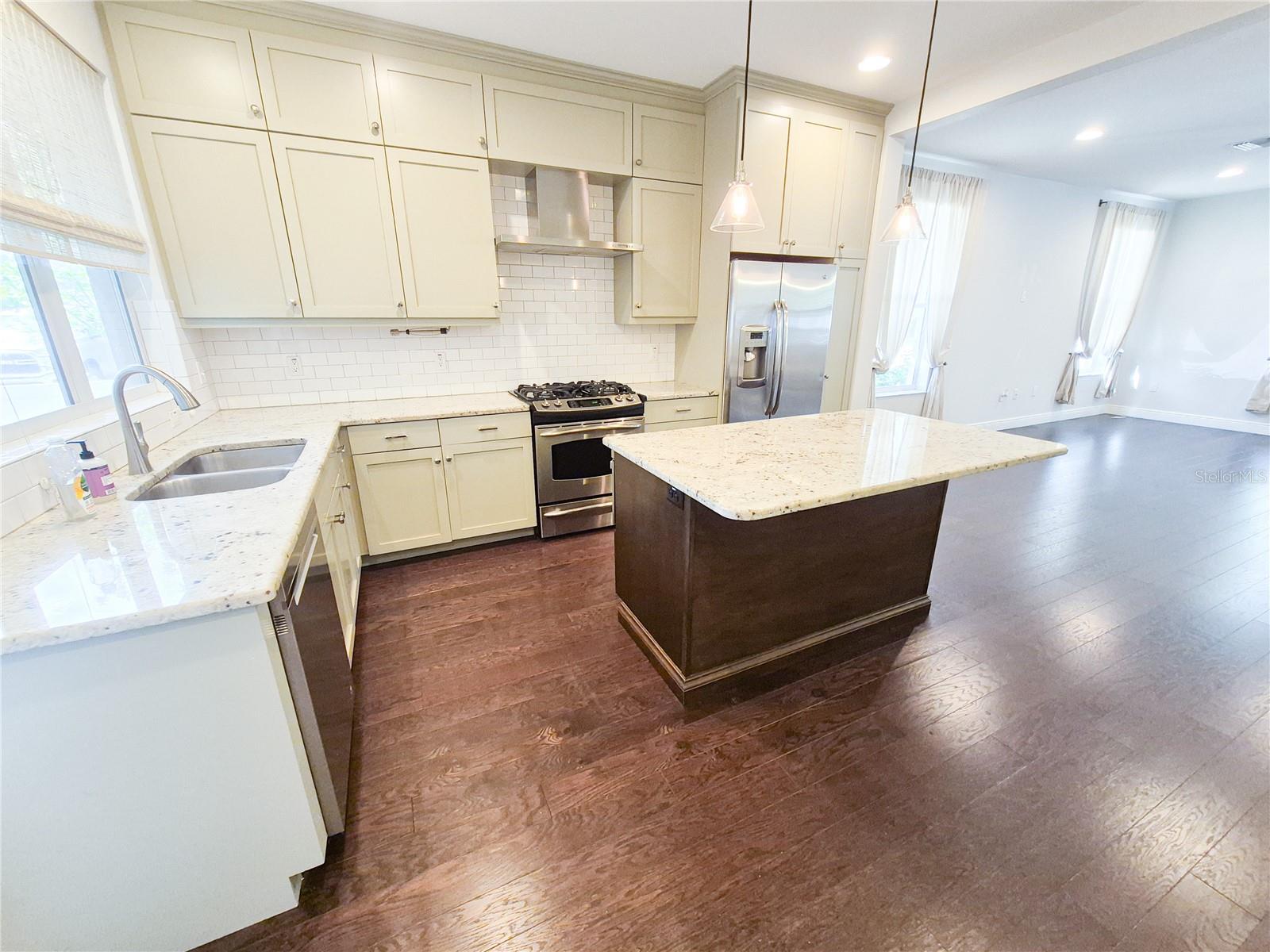 LONGLEAF NEIGHBORHOOD 03 - Residential Lease