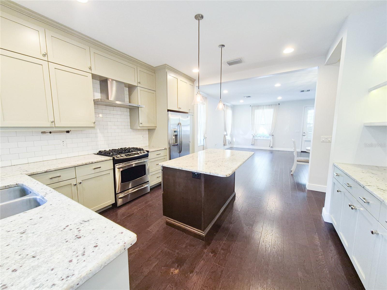 LONGLEAF NEIGHBORHOOD 03 - Residential Lease