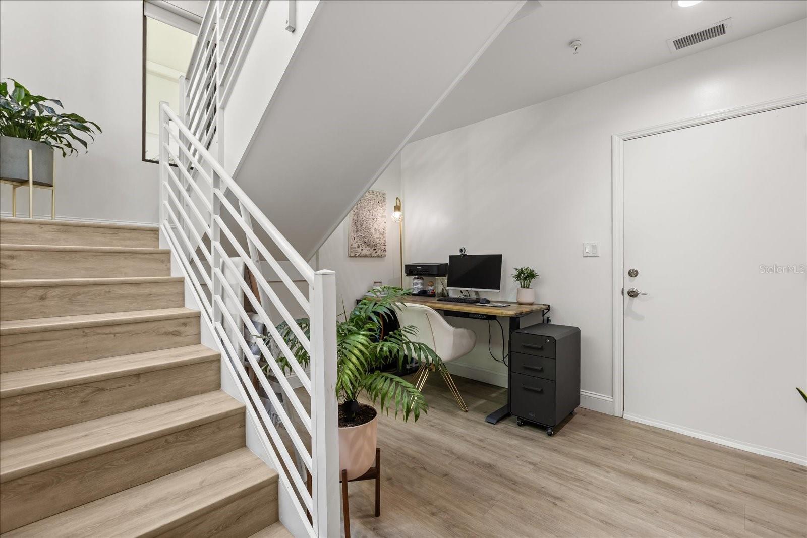 356 S OSCEOLA AVENUE 15