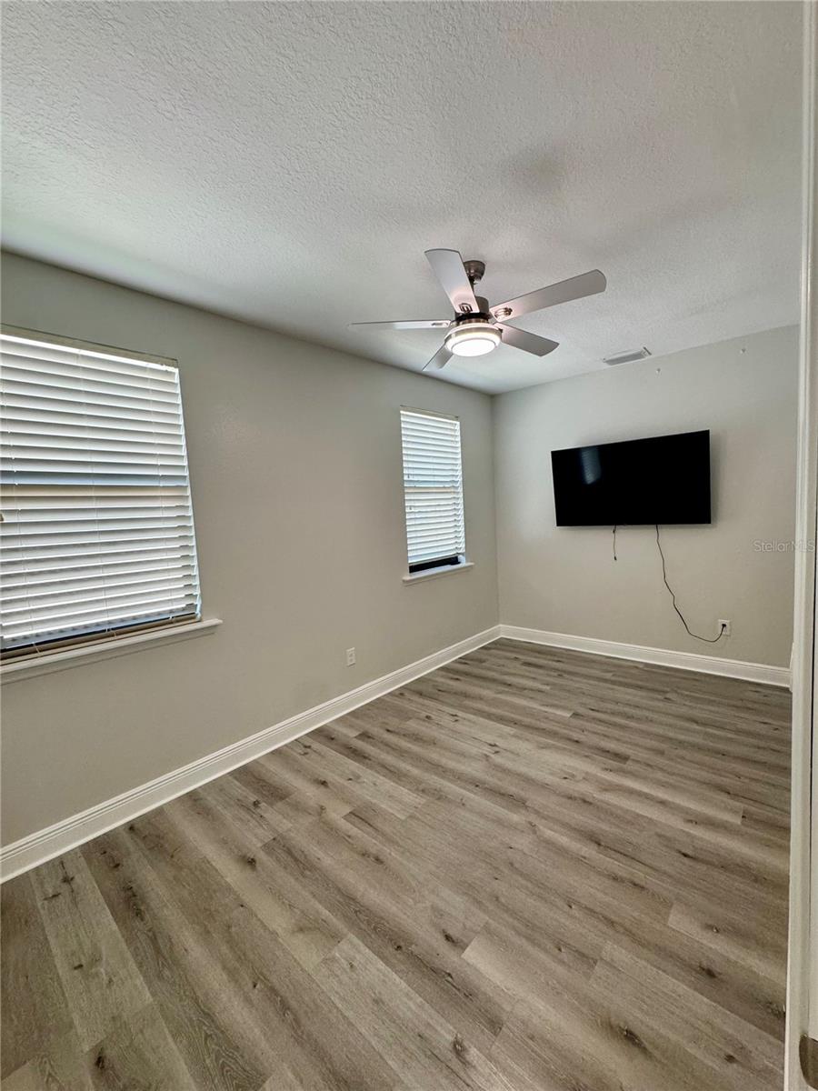 LEGENDS BAY - Residential Lease