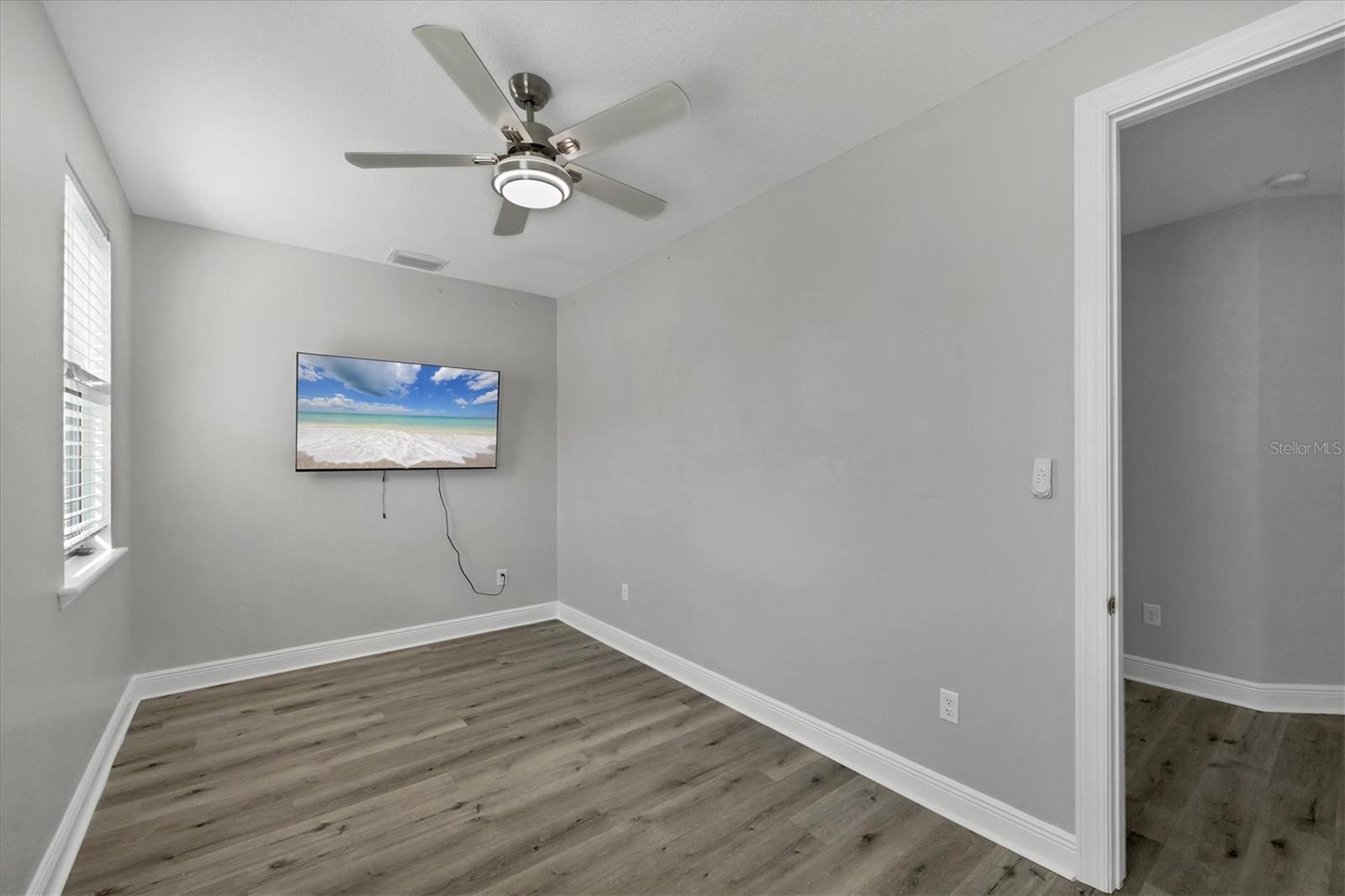 LEGENDS BAY - Residential Lease