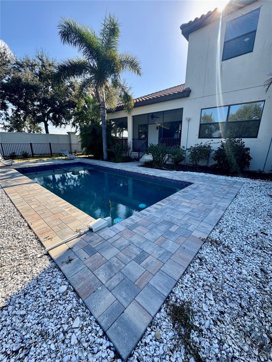 LEGENDS BAY - Residential Lease