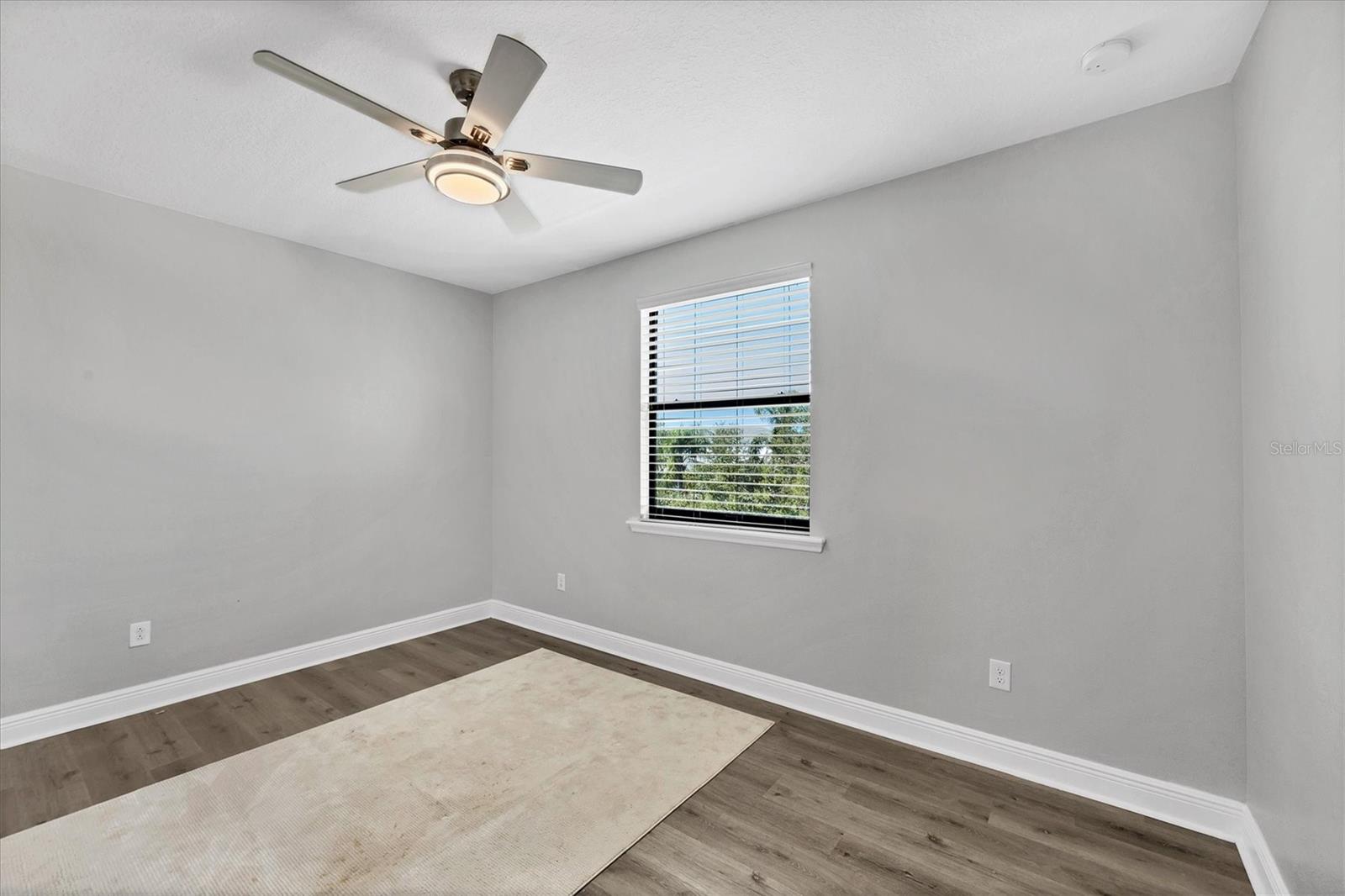 LEGENDS BAY - Residential Lease