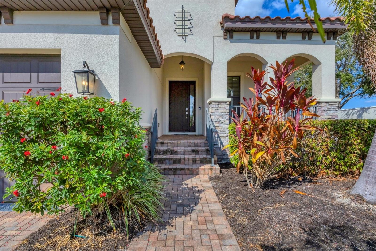 LEGENDS BAY - Residential Lease