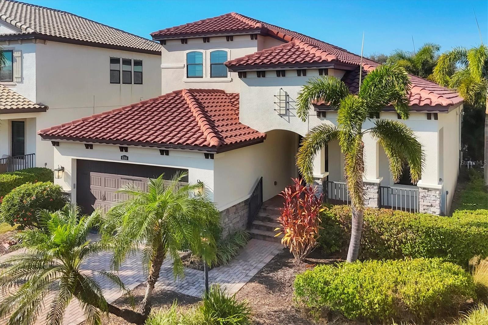 LEGENDS BAY - Residential Lease