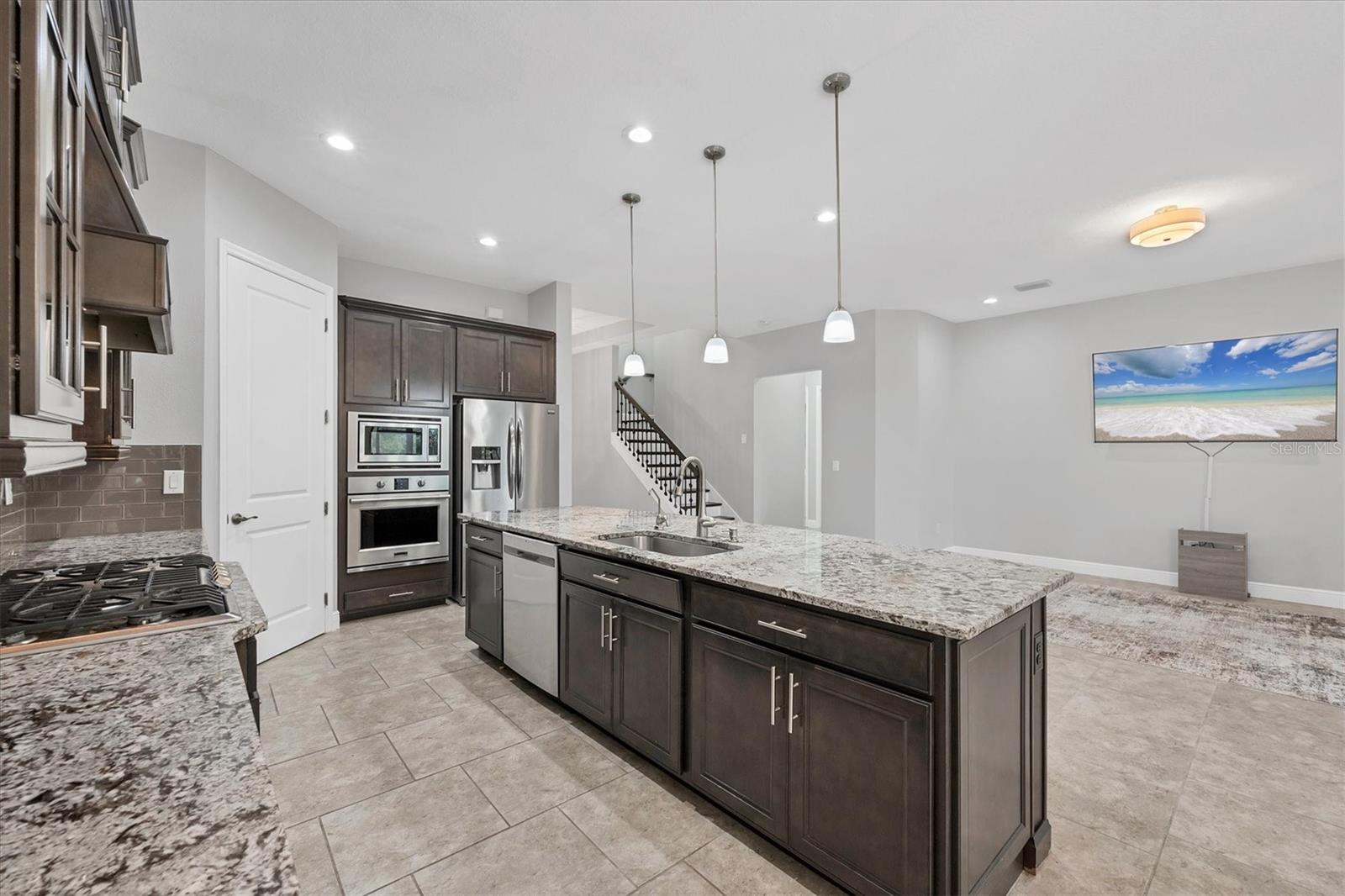 LEGENDS BAY - Residential Lease