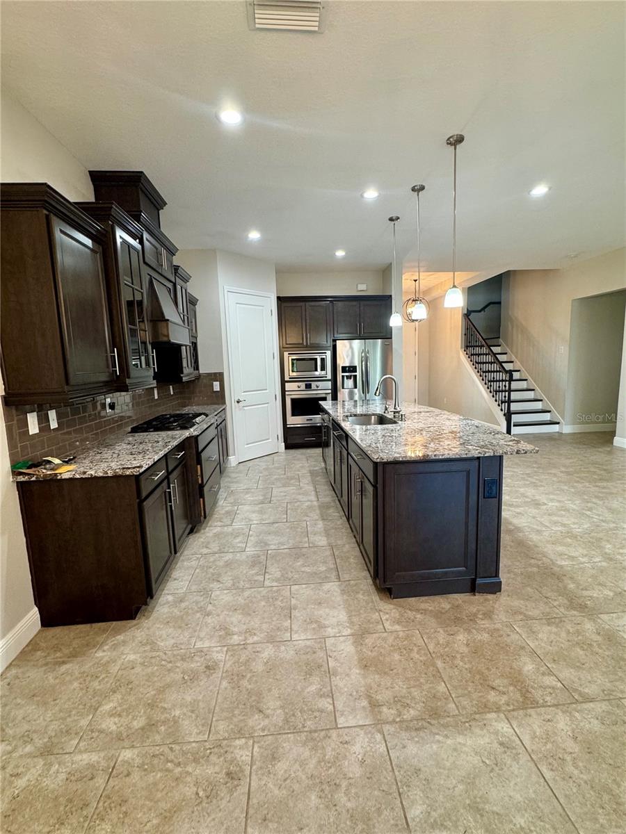 LEGENDS BAY - Residential Lease