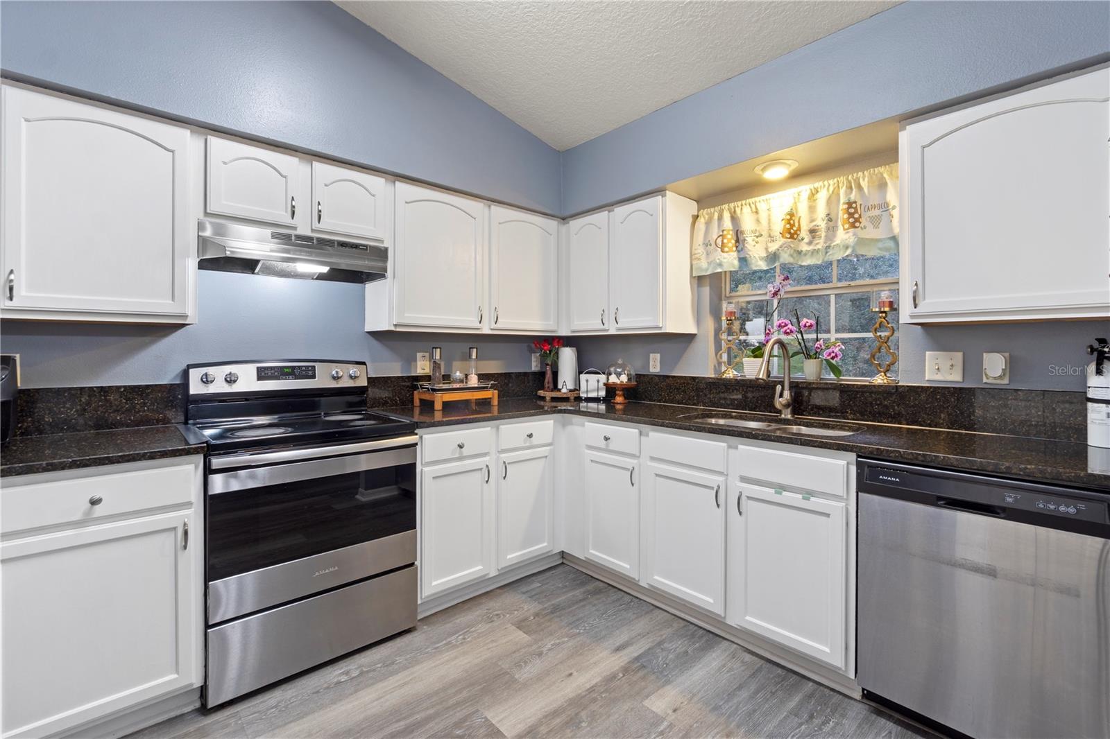 BAYTREE PH III - Residential