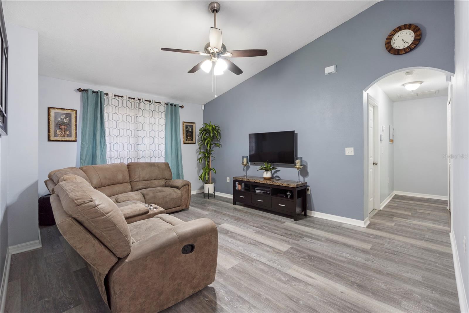 BAYTREE PH III - Residential