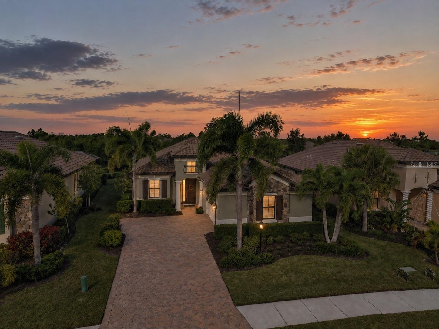 16422 HILLSIDE CIRCLE
