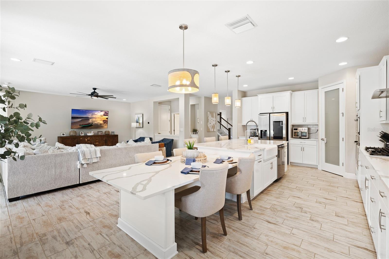 HINTON HAWKSTONE PHASE 1A2 LOT 18 BLOCK 21 - Residential