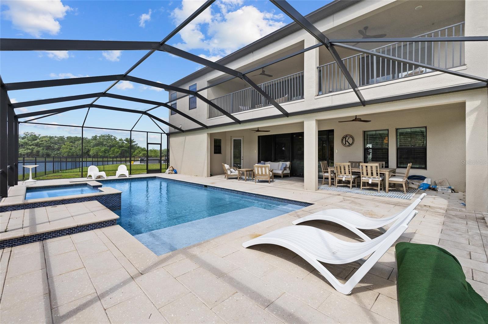 HINTON HAWKSTONE PHASE 1A2 LOT 18 BLOCK 21 - Residential