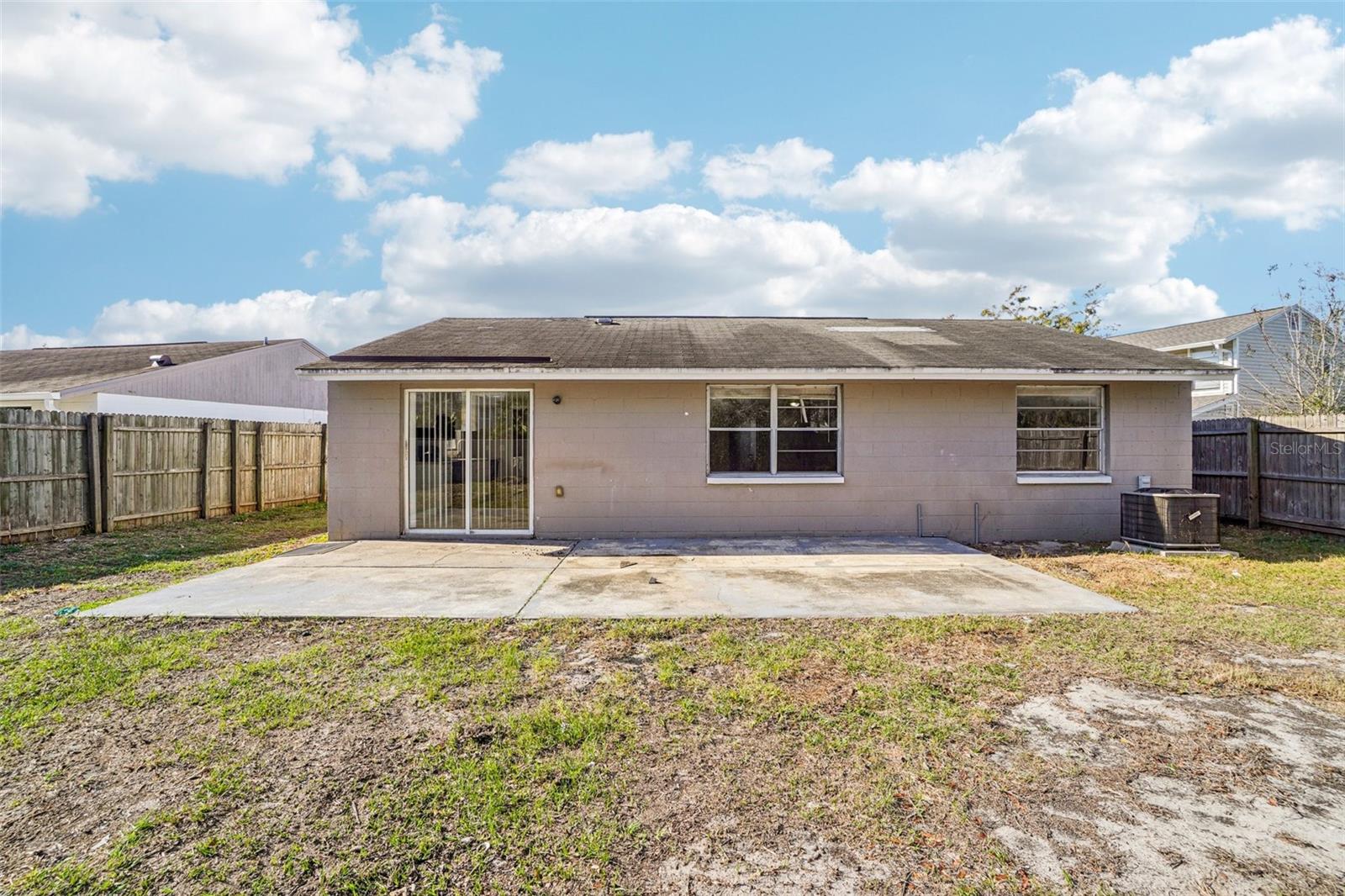 LOGAN GATE VILLAGE PH II UN 3 - Residential