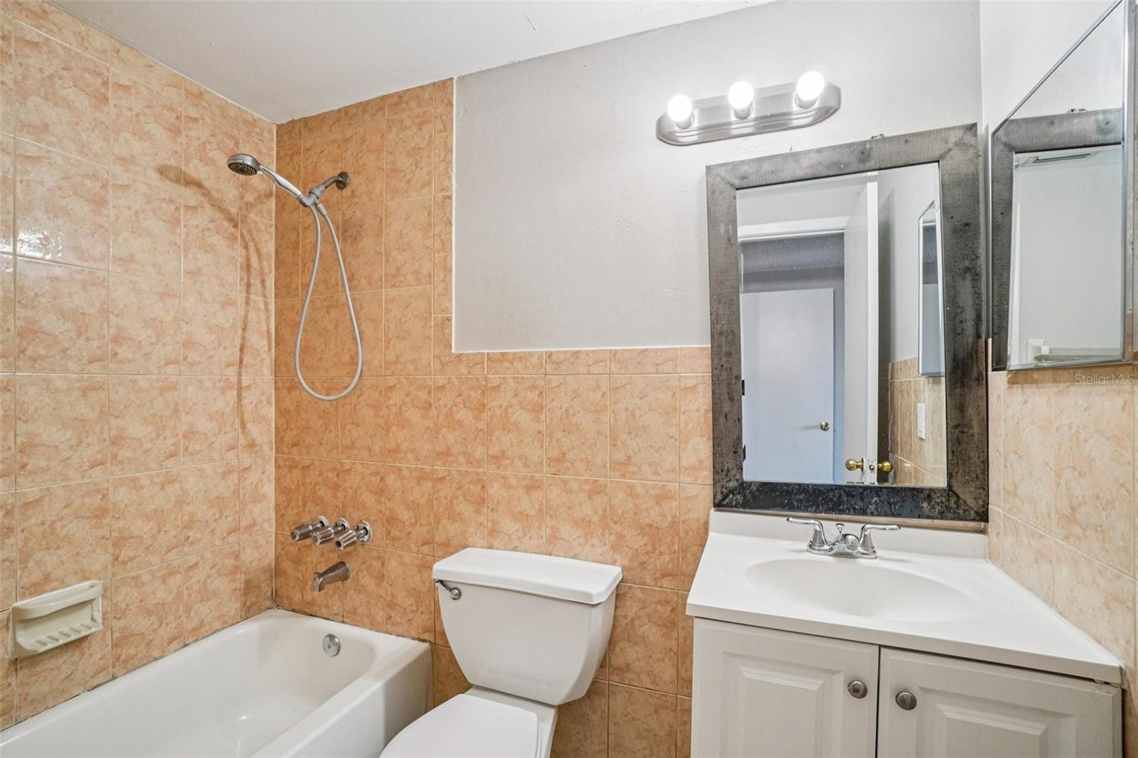 LOGAN GATE VILLAGE PH II UN 3 - Residential