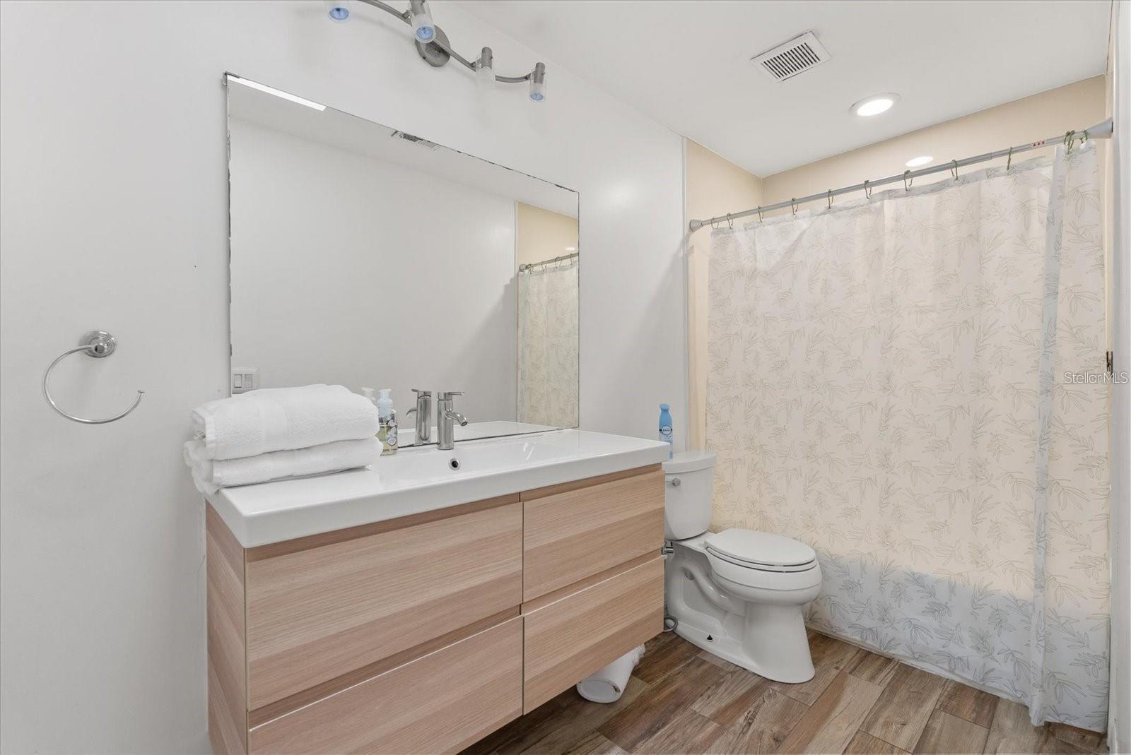 SAND LAKE HILLS SEC 07A - Residential