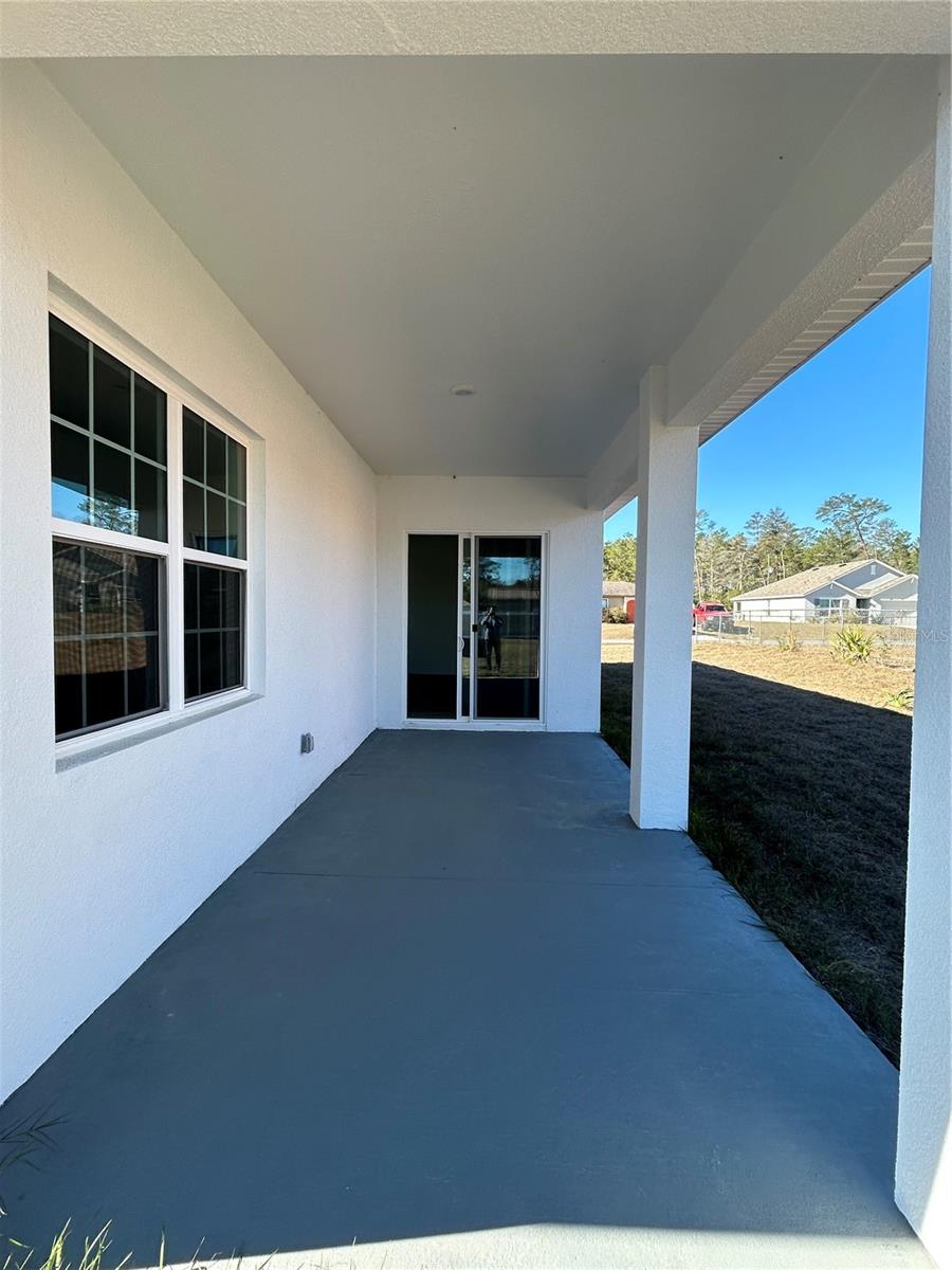 MARION OAKS UN 5 - Residential Lease