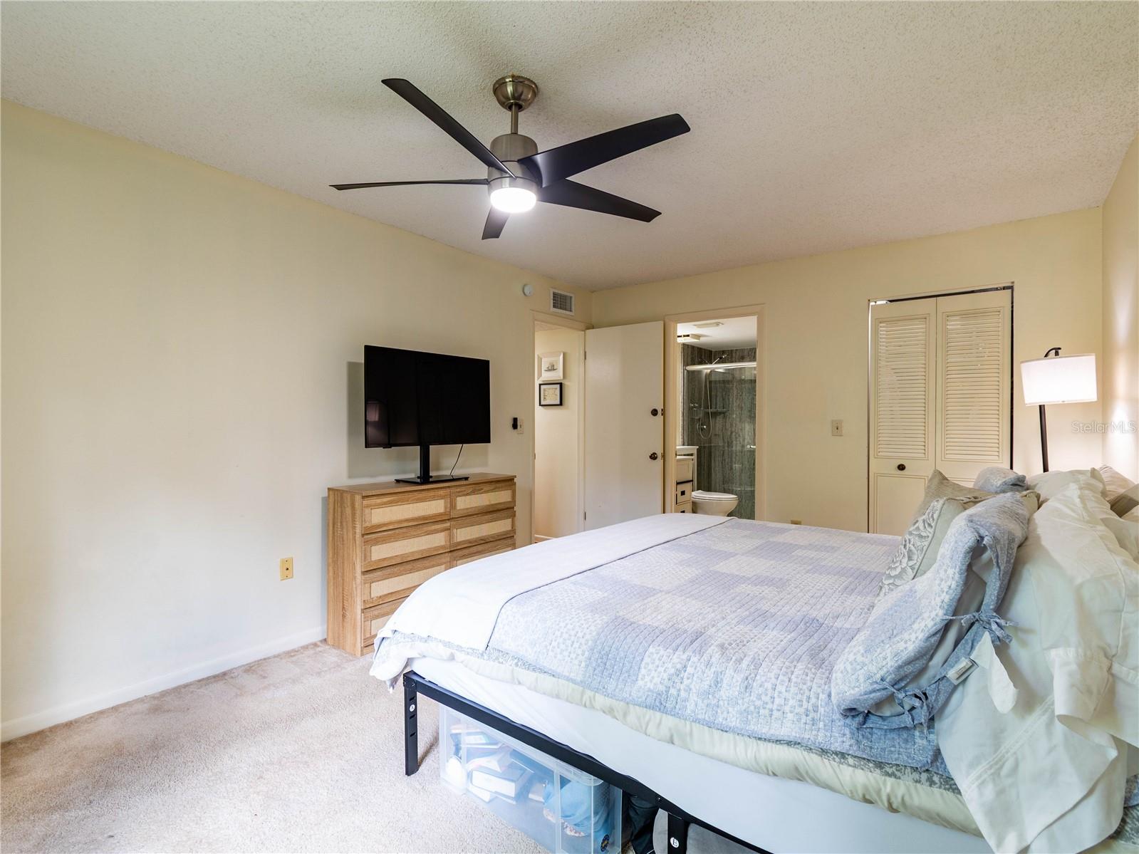 PINE RIDGE AT LAKE TARPON VILLAGE - Residential