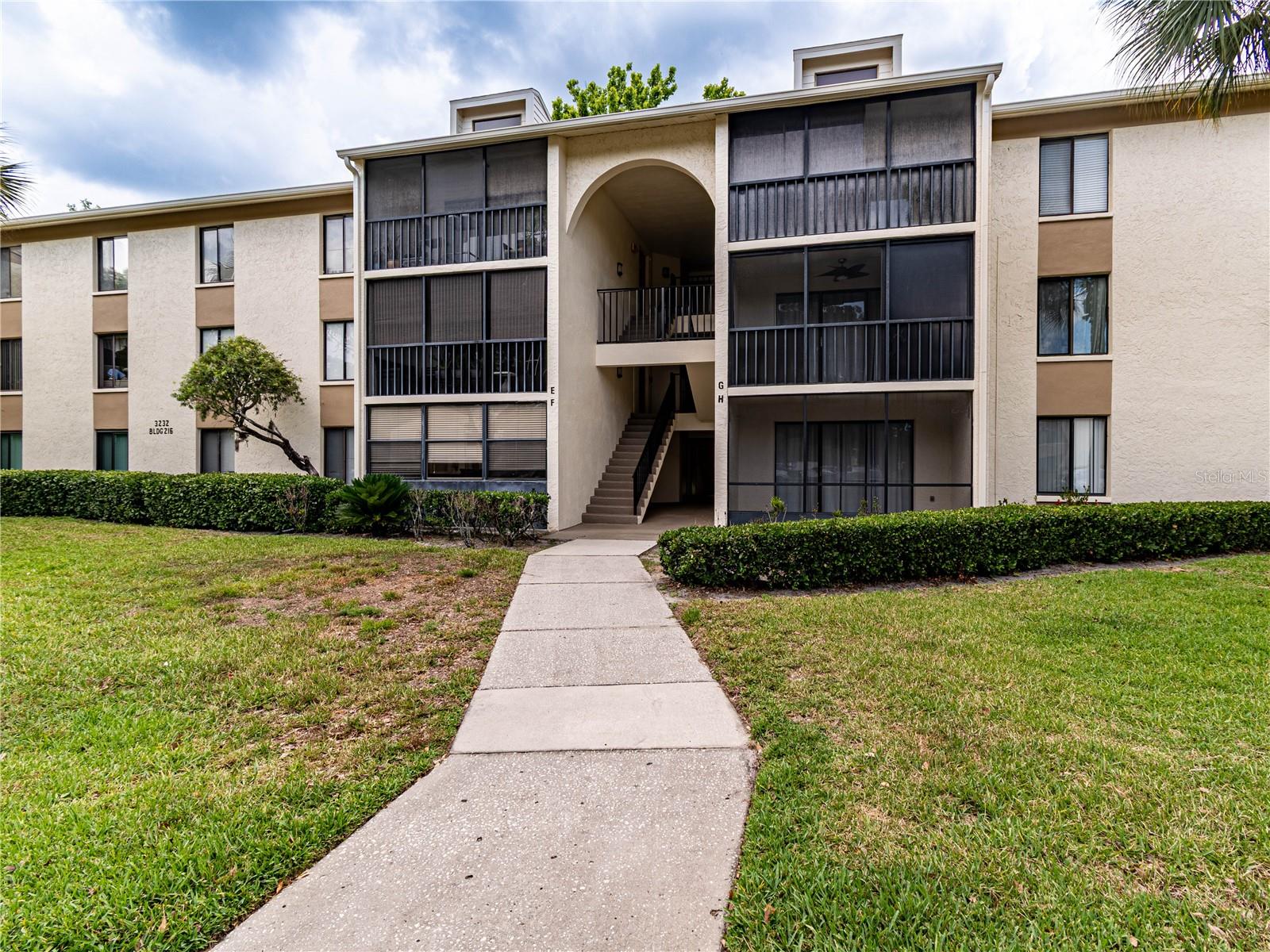 PINE RIDGE AT LAKE TARPON VILLAGE - Residential