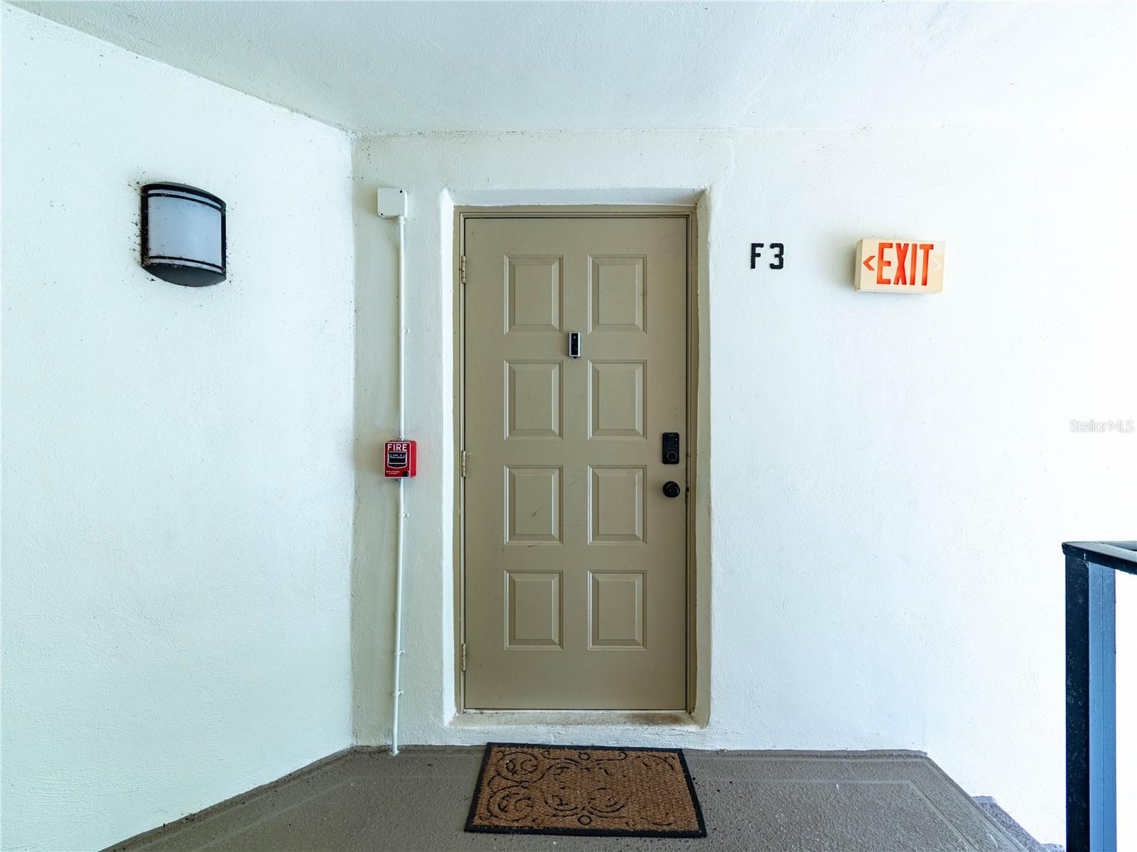 PINE RIDGE AT LAKE TARPON VILLAGE - Residential
