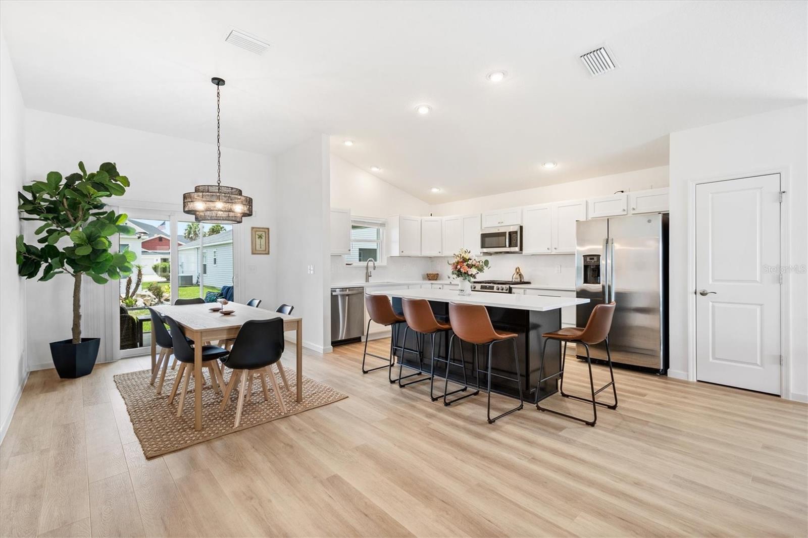 VILLAGES/SOUTHERN OAKS UN #50 - Residential