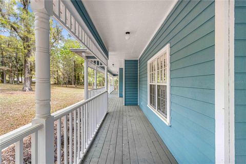 A home in DUNNELLON