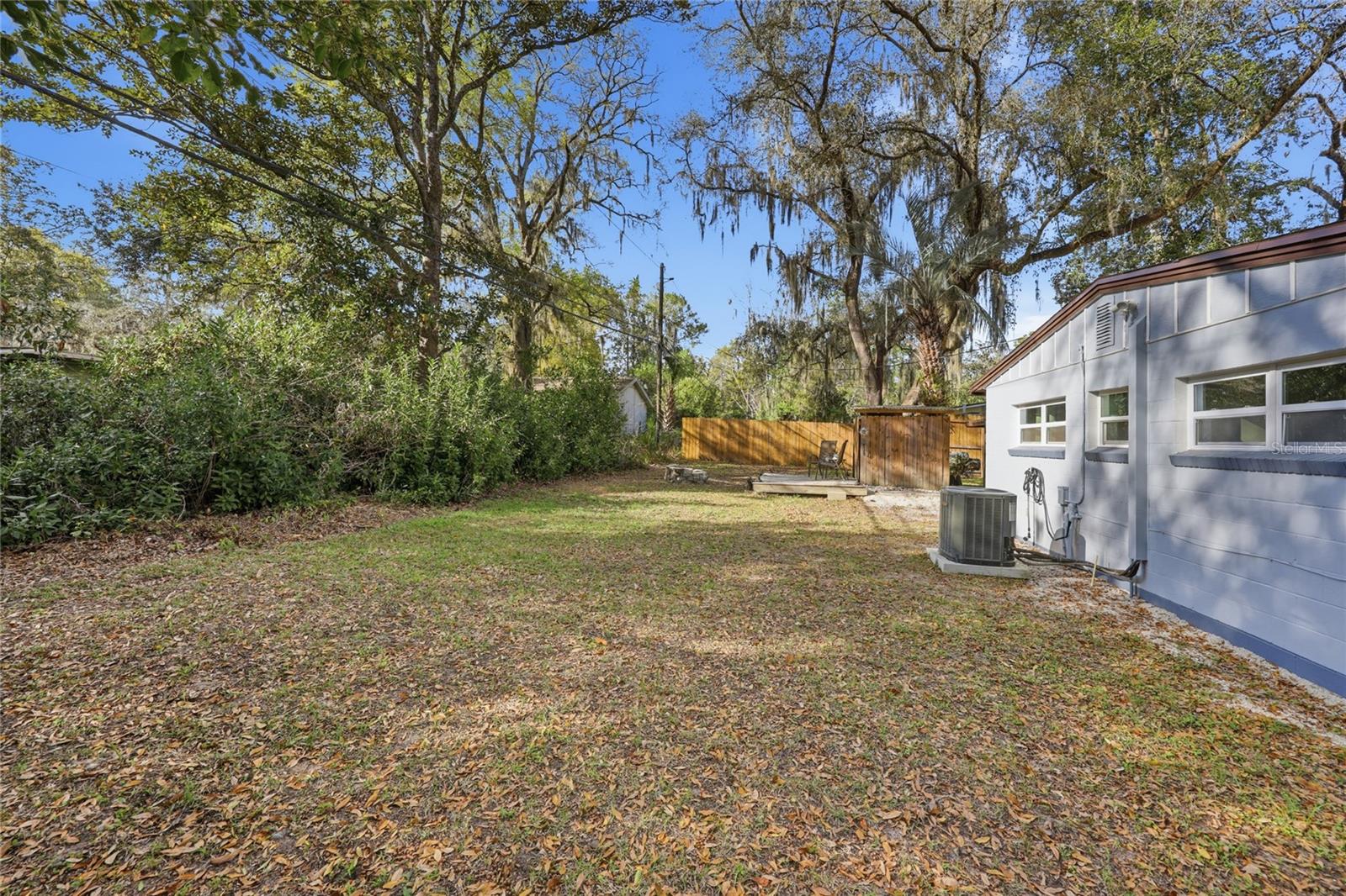 GOLF CLUB MANOR - Residential