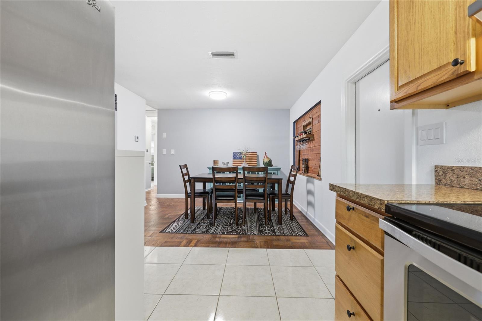 GOLF CLUB MANOR - Residential