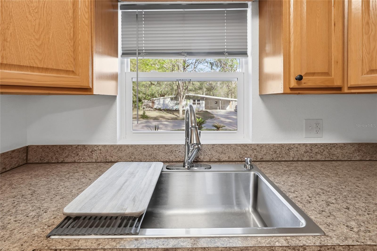 GOLF CLUB MANOR - Residential