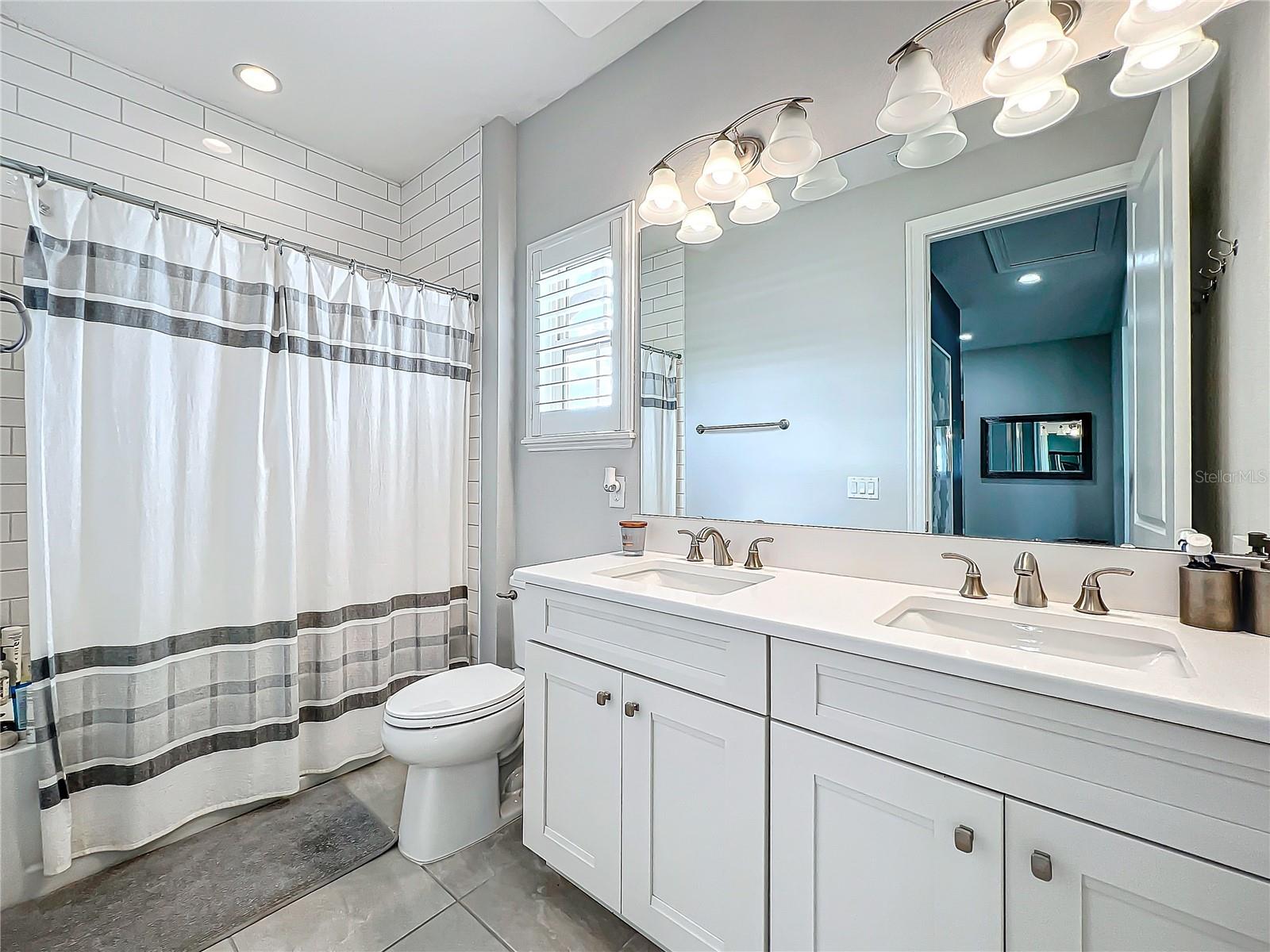 LAKESHORE PRESERVE PH 5 - Residential