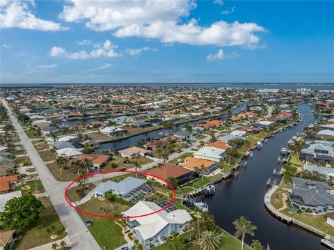 A home in PUNTA GORDA