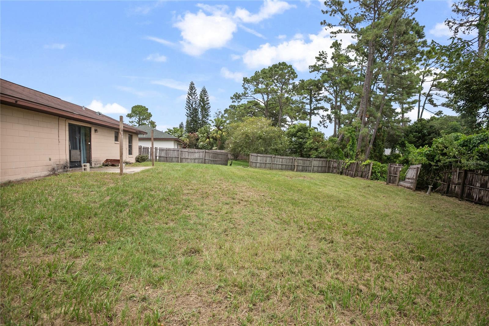 DELTONA LAKES UNIT 68 - Residential