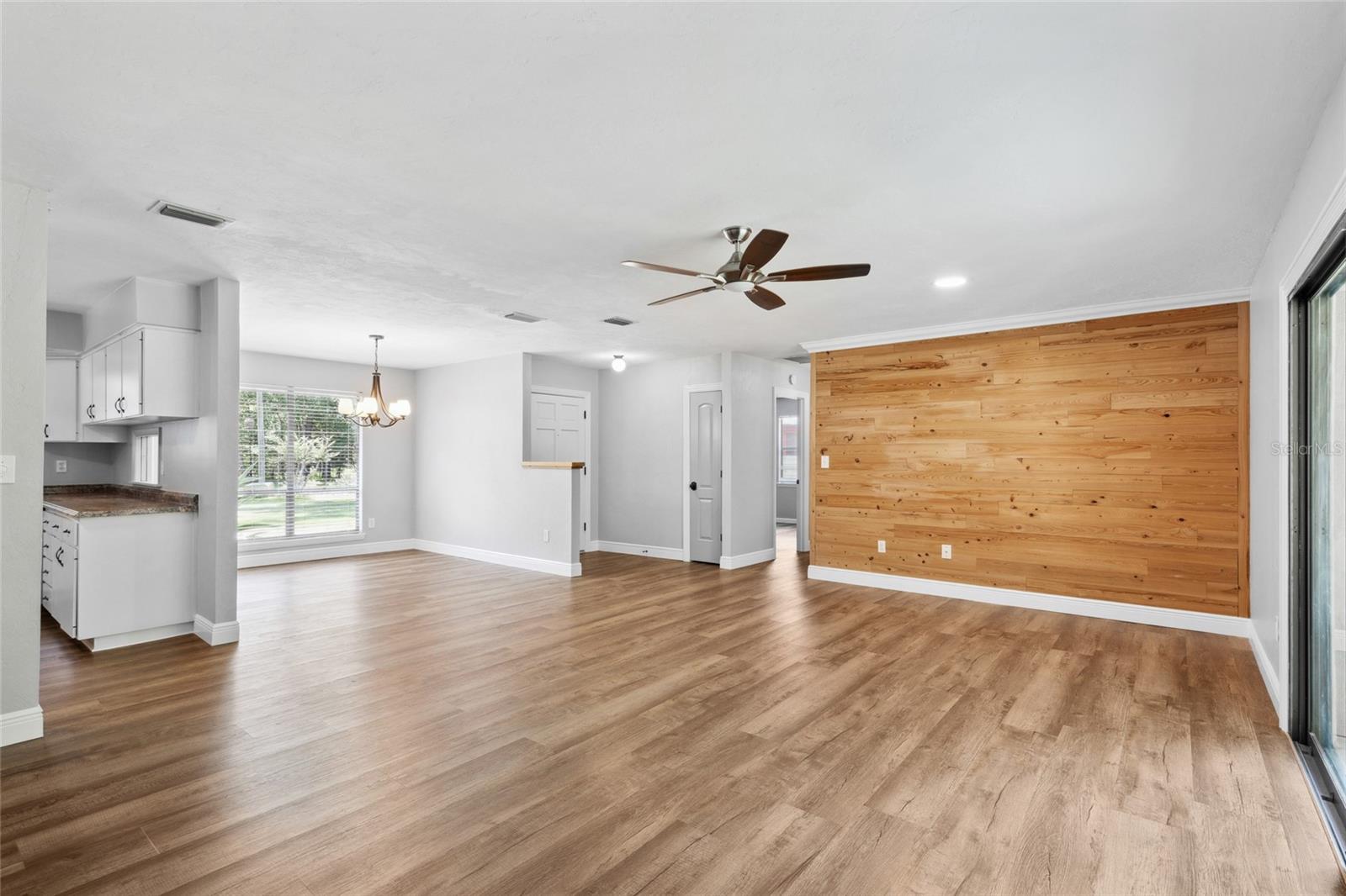 DEER RUN III - Residential