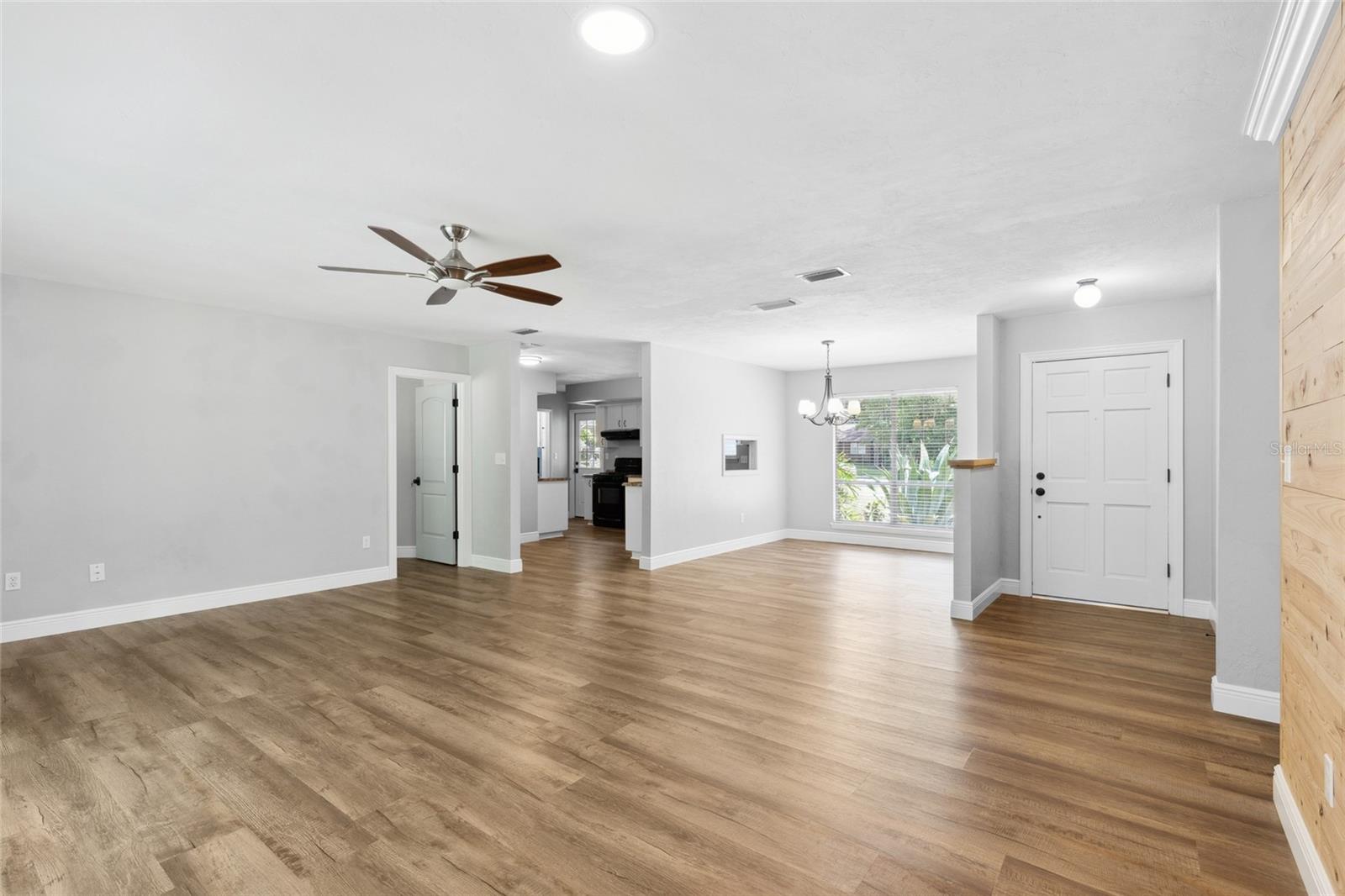 DEER RUN III - Residential