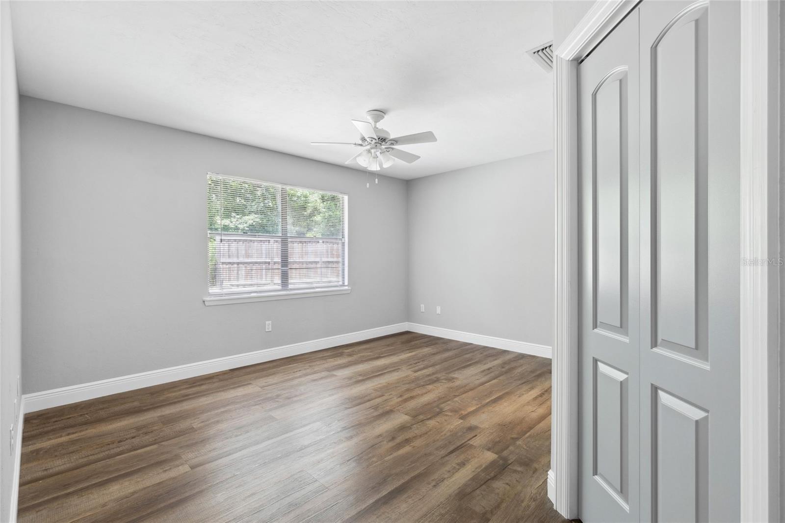 DEER RUN III - Residential