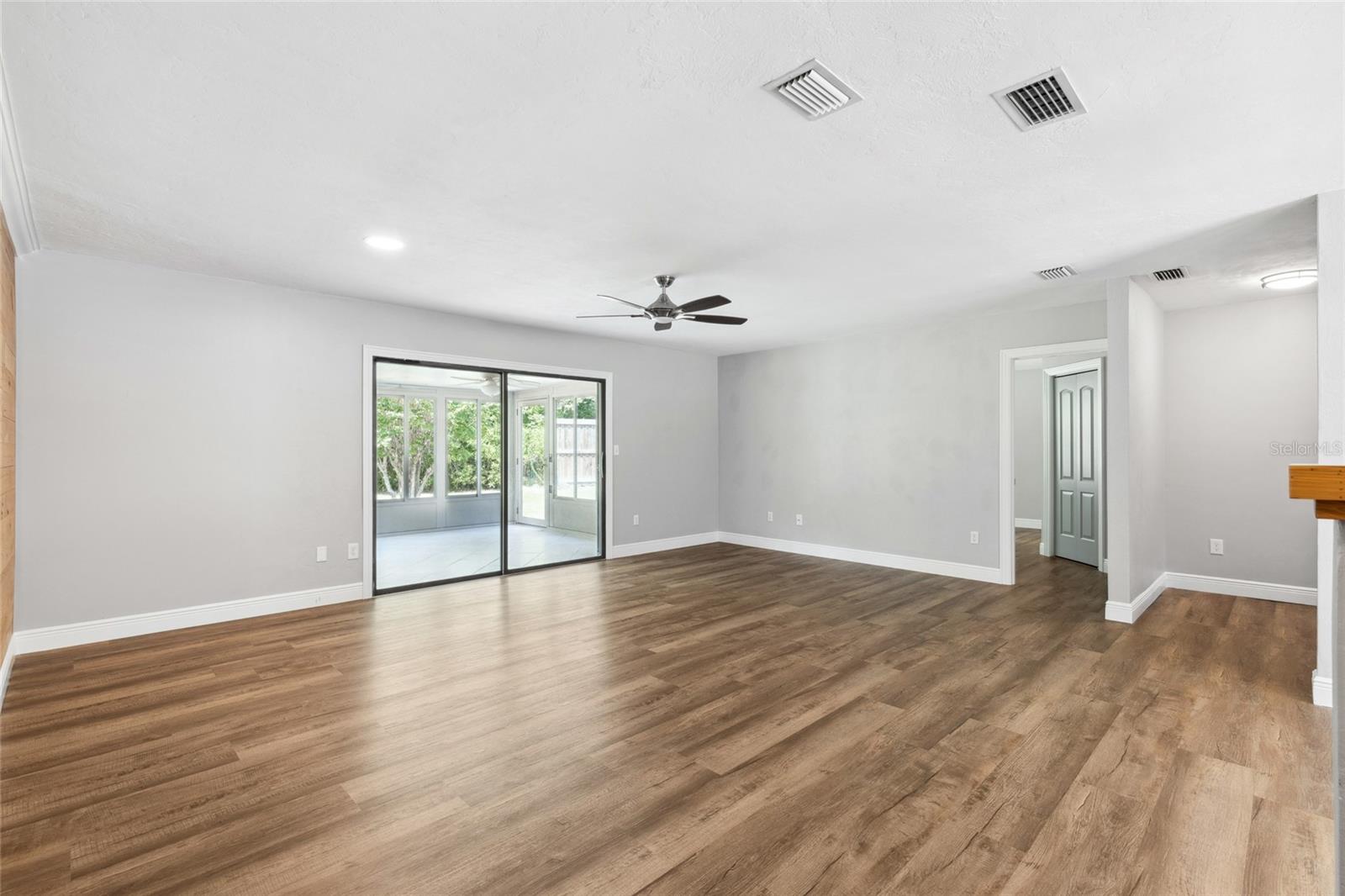 DEER RUN III - Residential