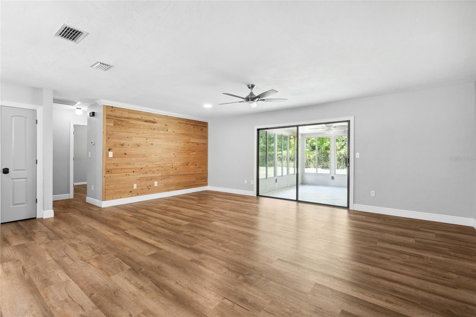 DEER RUN III - Residential