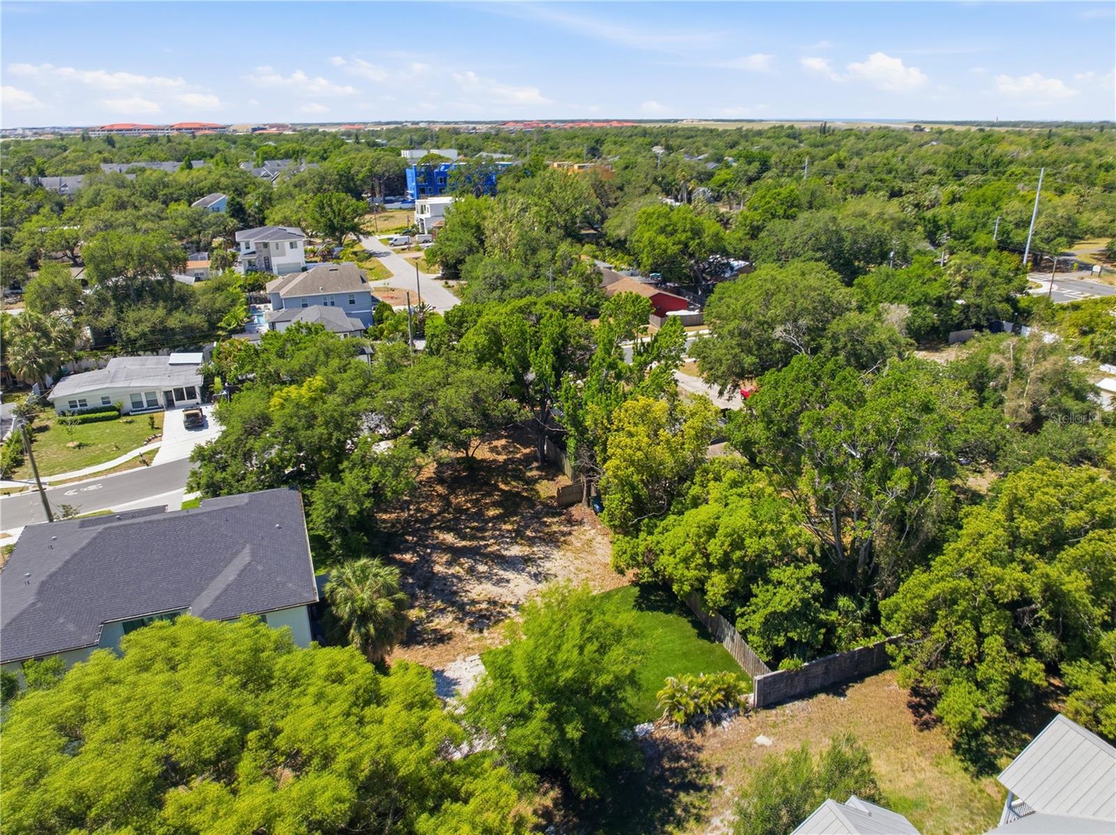 BAYHILL ESTATES ADD - Land