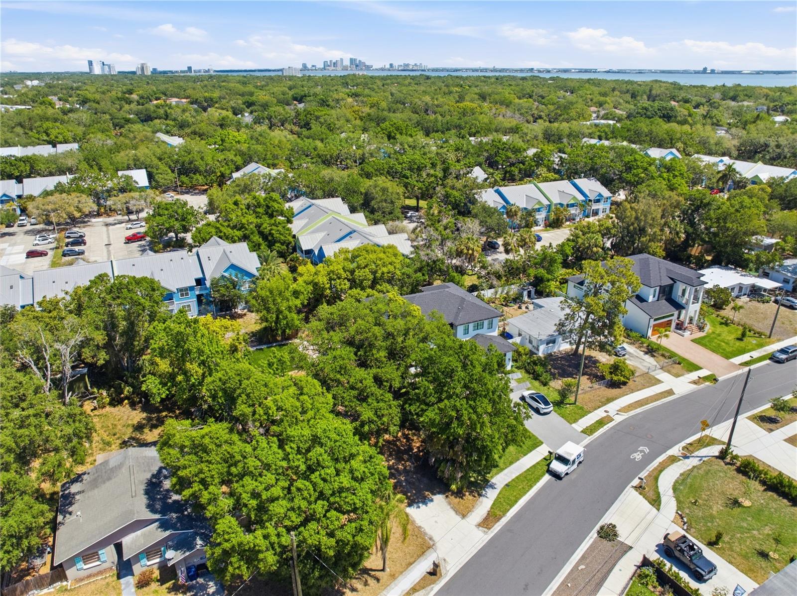 BAYHILL ESTATES ADD - Land